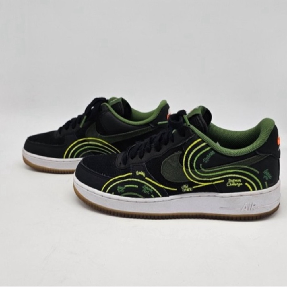 2022
Nike Air Force 1 '07 LV8 'NY vs. NY' Black Green Men’s 7.5 women’s 9